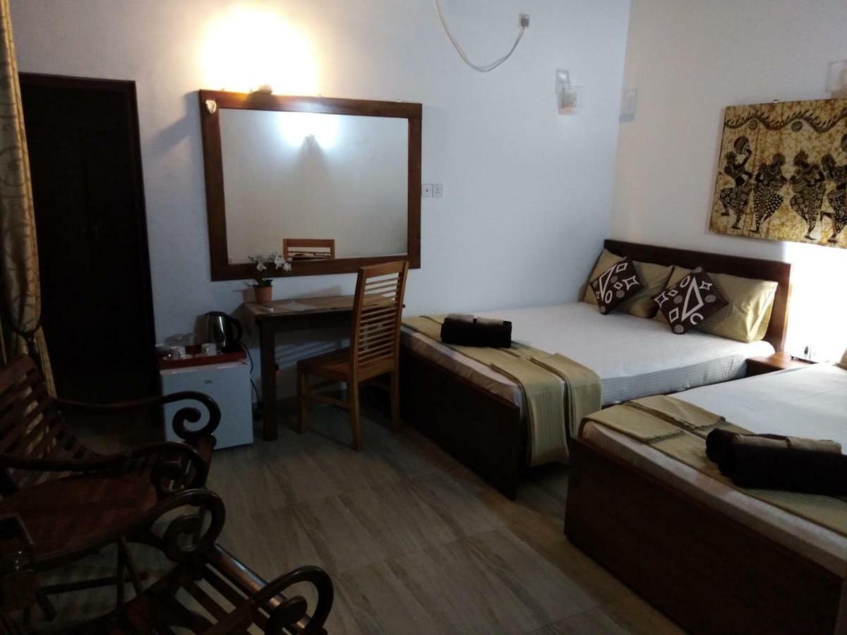 Lija Residence Negombo Bagian luar foto