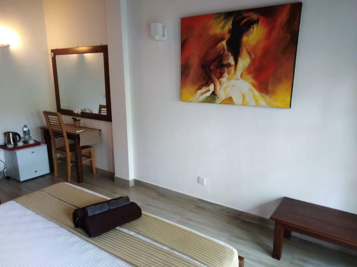 Lija Residence Negombo Bagian luar foto